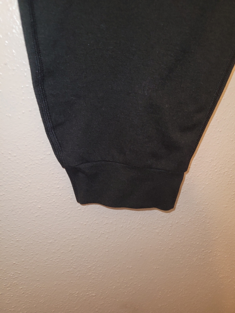 Vuori Ponto Performance Jogger Black Men's Size XL DreamKnit Athletic Lounge Pan - Picture 4 of 5